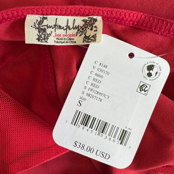 FP FREE PEOPLE INTIMATELY Still Here Halter Top Knit Deep V Red NWT Small - Picture 5 of 5